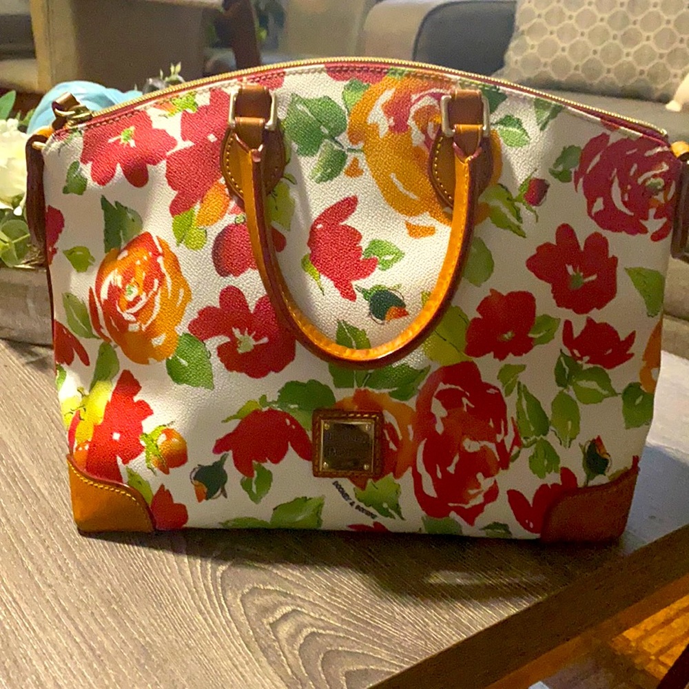 Vintage Dooney & Bourke Bloom Leisure Roses Tote